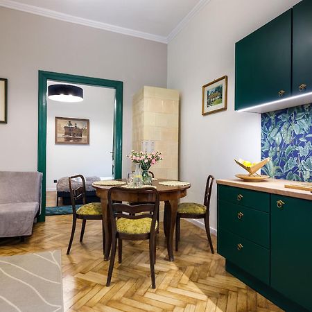Tyzenhauz Apartments Lobzowska Street Krakow Bagian luar foto