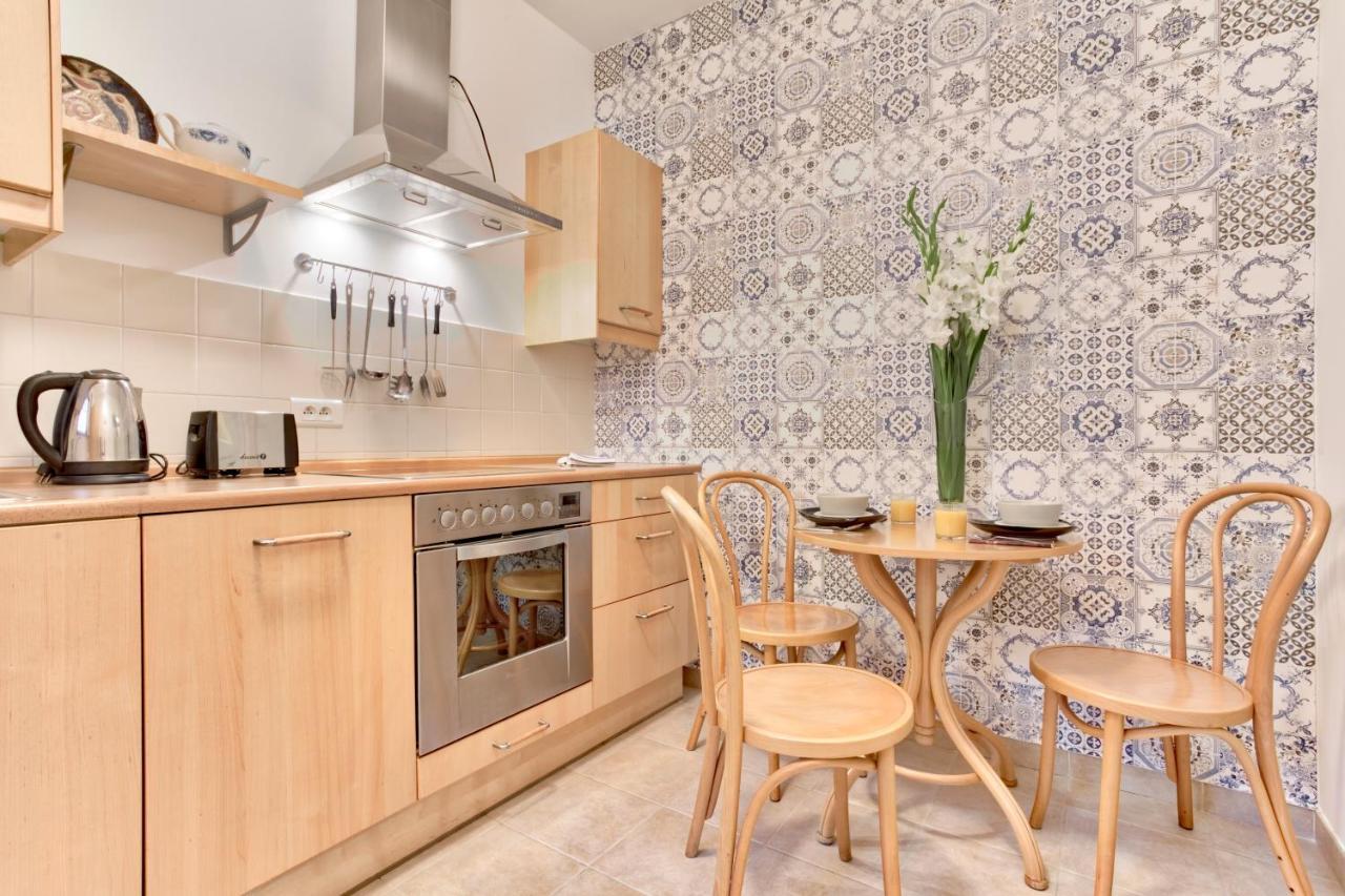 Tyzenhauz Apartments Lobzowska Street Krakow Bagian luar foto
