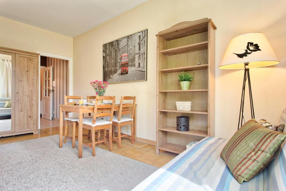 Tyzenhauz Apartments Lobzowska Street Krakow Bagian luar foto
