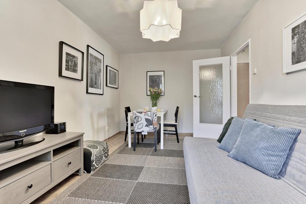 Tyzenhauz Apartments Lobzowska Street Krakow Bagian luar foto